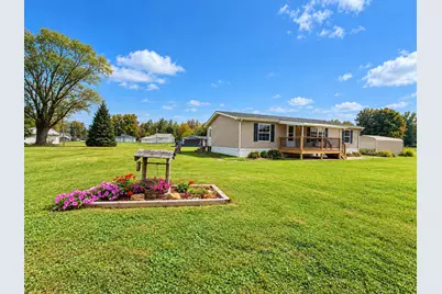 5920 Foxfire Drive, Zanesville, OH 43701 - Photo 1