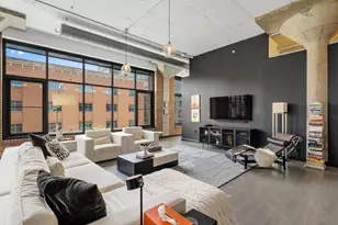 300 W Spring St, Columbus, OH 43215 - Photo 3