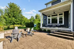 8211 Arbor Ln, Blacklick, OH 43004 - Photo 9