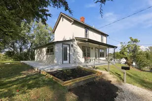 225 Maud Ave, Lancaster, OH 43130 - Photo 1