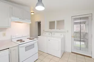 889 1/2 S Front St, Columbus, OH 43206 - Photo 13