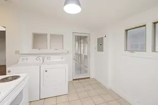 889 1/2 S Front St, Columbus, OH 43206 - Photo 17