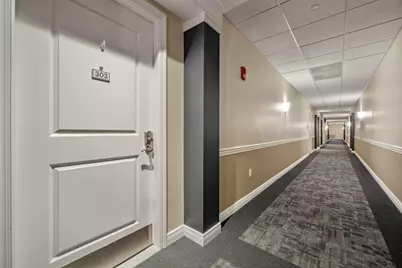 251 Daniel Burnham Square #303, Columbus, OH 43215 - Photo 3