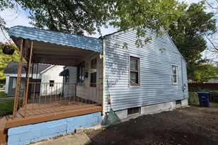 2534 Azelda St, Columbus, OH 43211 - Photo 3