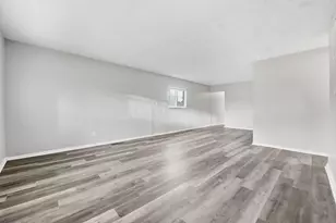 3087 Huntington Dr, Columbus, OH 43207 - Photo 11