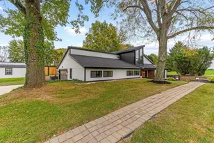 6730 Albanyview Dr, Westerville, OH 43081 - Photo 11