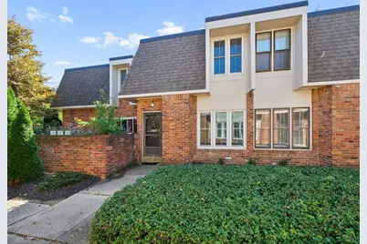 1613 Lafayette Drive, Upper Arlington, OH 43220 - Photo 1