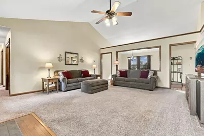 9240 Stoudertown Road NW, Baltimore, OH 43105 - Photo 11
