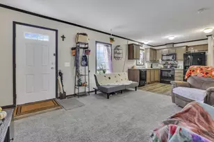 10694 E State Route 762, Lockbourne, OH 43137 - Photo 5