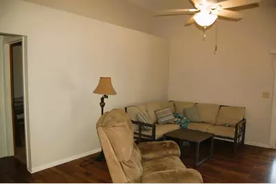 1069 Crossbrook Boulevard, Galloway, OH 43119 - Photo 5