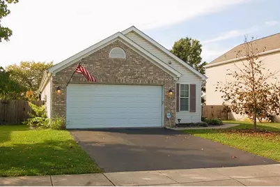 1069 Crossbrook Boulevard, Galloway, OH 43119 - Photo 3