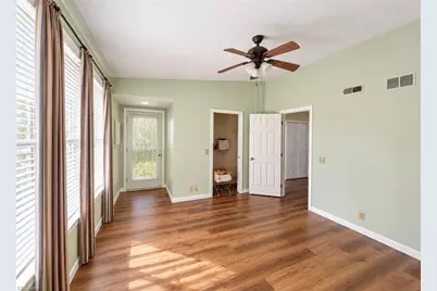 1134 S Slope Bay, Zanesville, OH 43701 - Photo 7