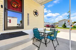 1100 Thornwood Dr SW, Heath, OH 43056 - Photo 7