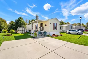 1100 Thornwood Dr SW, Heath, OH 43056 - Photo 5