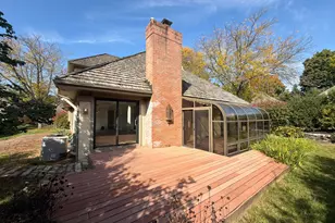 139 Green Springs Dr, Columbus, OH 43235 - Photo 5