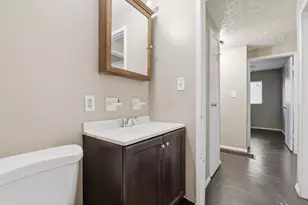 3483 Penfield Rd, Columbus, OH 43227 - Photo 39