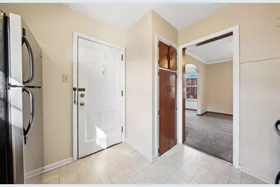 1606 Elmwood Avenue, Columbus, OH 43212 - Photo 27