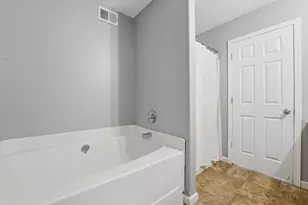 5255 Folsom Dr, Groveport, OH 43125 - Photo 31