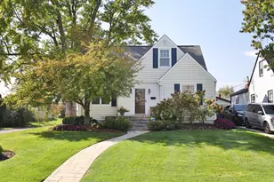 487 Demorest Rd, Columbus, OH 43204 - Photo 1