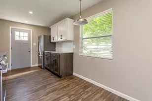 4379 St Margaret Ln, Whitehall, OH 43213 - Photo 9
