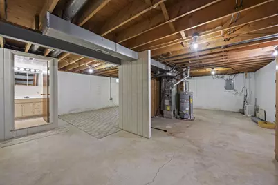 562 Executive Boulevard, Delaware, OH 43015 - Photo 31