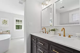 49 S Cassady Ave, Columbus, OH 43209 - Photo 27