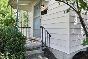 3070 Kenlawn St, Columbus, OH 43224 - Photo 3
