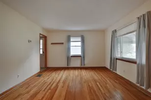 3220 Medina Ave, Columbus, OH 43224 - Photo 5