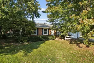 2570 McDonald Ct, Grove City, OH 43123 - Photo 3