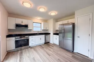 3223 Berkley Pointe Dr, Columbus, OH 43230 - Photo 21
