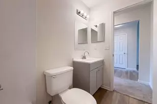 3223 Berkley Pointe Dr, Columbus, OH 43230 - Photo 11