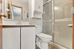 1466 Pinestone Dr, Columbus, OH 43223 - Photo 21