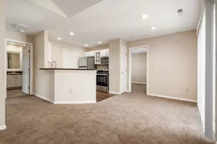 4916 Stratford Pine Ln, Dublin, OH 43016 - Photo 7