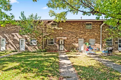2370 Woodbrook Circle S #Unit C, Columbus, OH 43223 - Photo 1