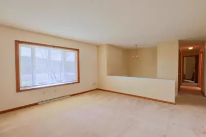 3023 Valley View Road NE, Lancaster, OH 43130 - Photo 7
