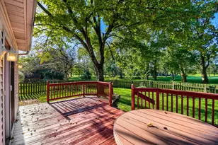 1999 Charmingfare St, Columbus, OH 43228 - Photo 5