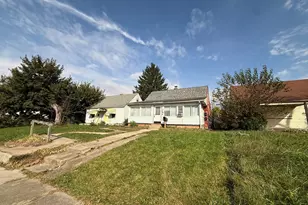 1196 E 24th Ave, Columbus, OH 43211 - Photo 3