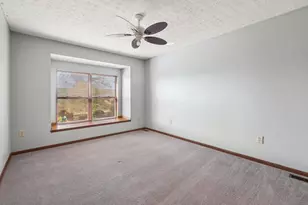 1081 Empire Dr, Newark, OH 43055 - Photo 17