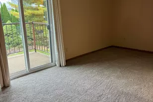 5885 Beechcroft Rd, Columbus, OH 43229 - Photo 15
