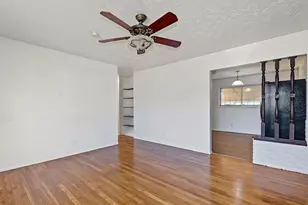 3827 Wade Rd, Columbus, OH 43232 - Photo 3