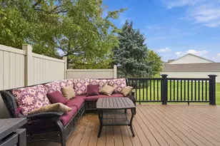 8043 Worthington Lake Dr, Westerville, OH 43081 - Photo 9