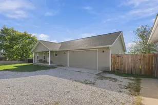 345 W High St, Amanda, OH 43102 - Photo 5