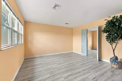 1670 Striebel Road, Columbus, OH 43227 - Photo 5