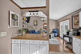 1614 S Charleston Rd, Jamestown, OH 45335 - Photo 5