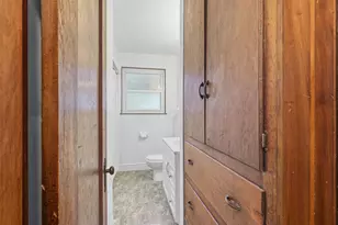 85 E Beechwold, Columbus, OH 43214 - Photo 17