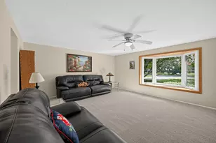 5123 Dobbs Dr, Dayton, OH 45440 - Photo 5