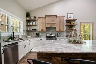 23951 Brown Rd, South Bloomingville, OH 43152 - Photo 9