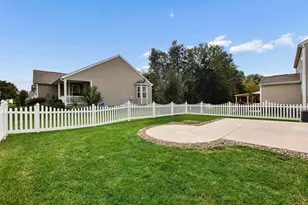 130 Rockbrook Crossing Ave, Galloway, OH 43119 - Photo 13