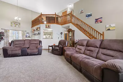 415 Hillcrest Drive, Circleville, OH 43113 - Photo 7