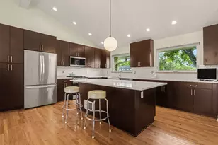 3120 Stoney Bridge Ln, Columbus, OH 43221 - Photo 9